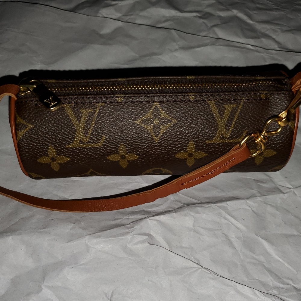 Louis Vuitton pouch